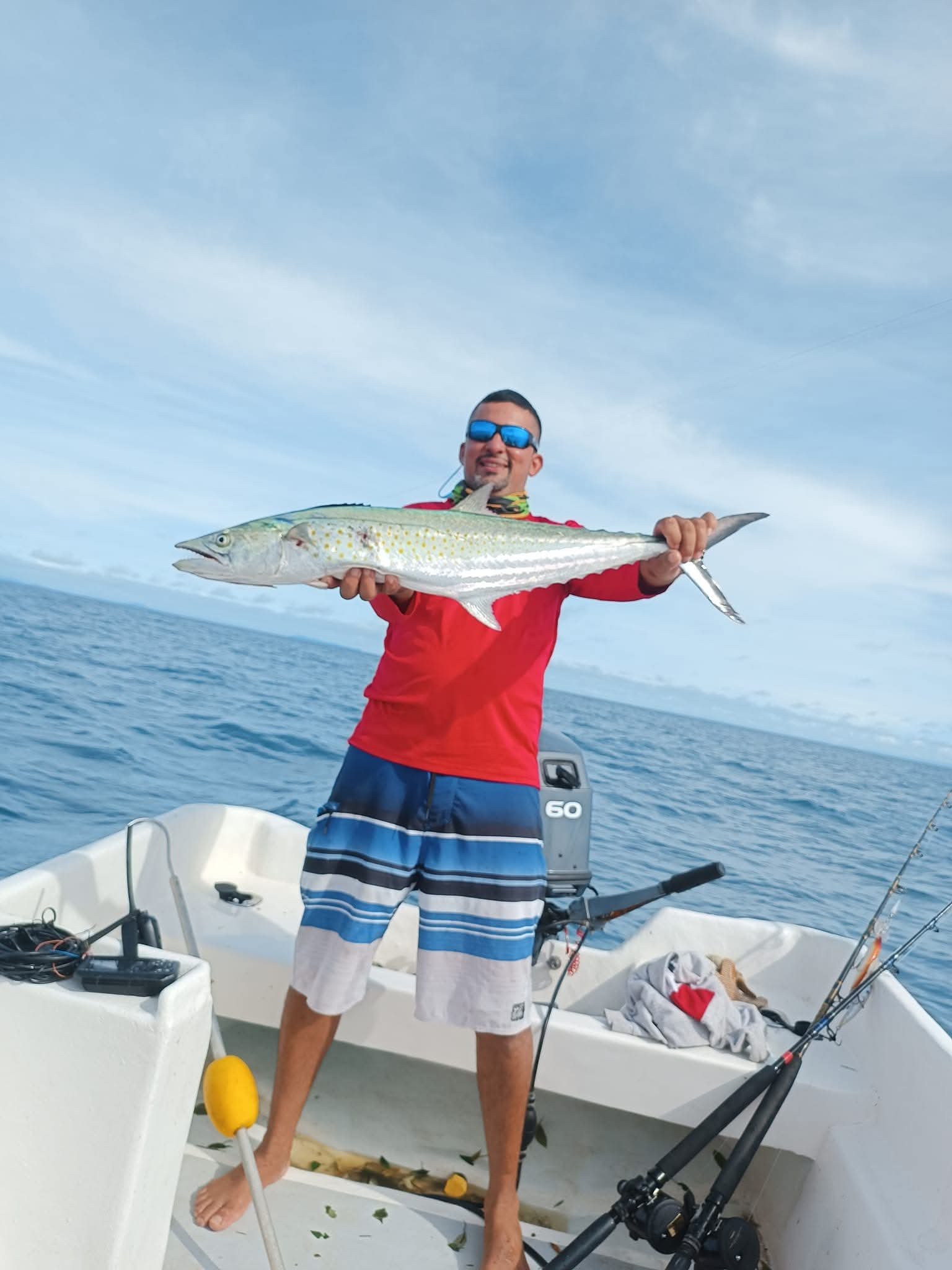 Sierra en pesca costera desde Cambutal, Los Santos, Panamá